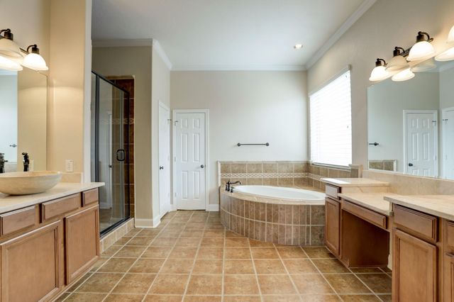 1306 Laurel Leaf Lane, Pearland, TX 77581