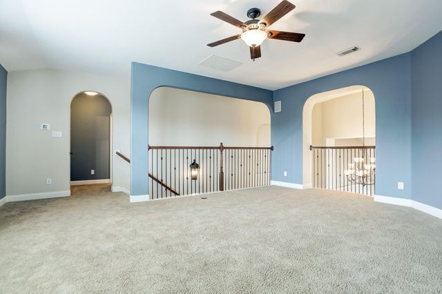 1306 Laurel Leaf Lane, Pearland, TX 77581