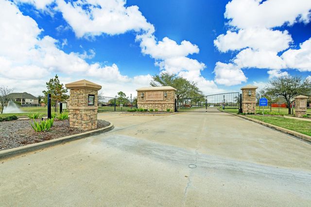 1306 Laurel Leaf Lane, Pearland, TX 77581