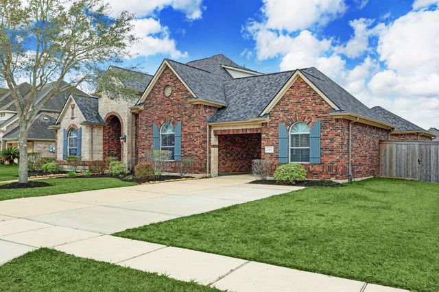 1306 Laurel Leaf Lane, Pearland, TX 77581
