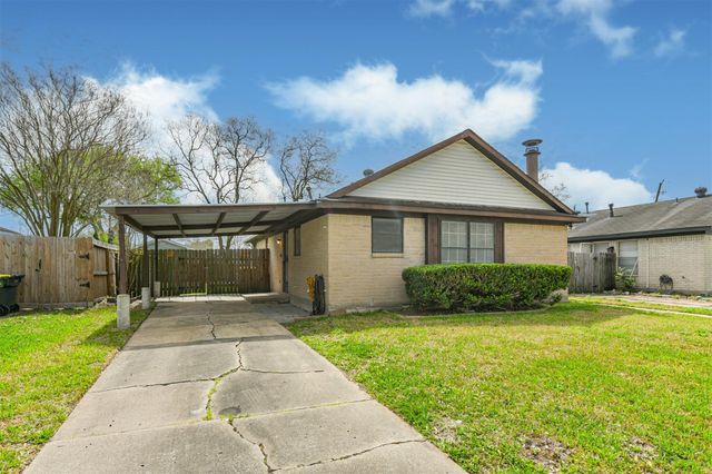 4655 Orange Circle S, Pearland, TX 77581