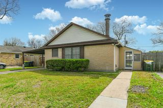 4655 Orange Circle S, Pearland, TX 77581