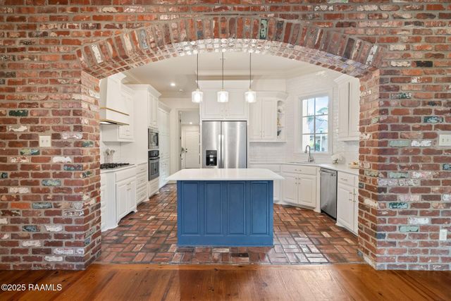 123 Croft Row, Lafayette, LA 70503