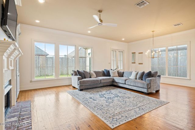 123 Croft Row, Lafayette, LA 70503