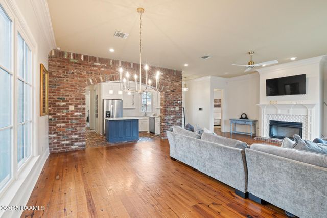 123 Croft Row, Lafayette, LA 70503