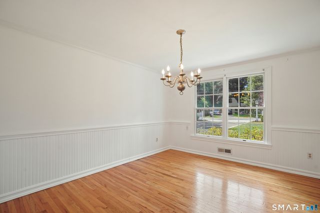 141 Idlewood Drive, Stamford, CT 06905