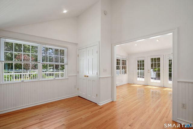 141 Idlewood Drive, Stamford, CT 06905