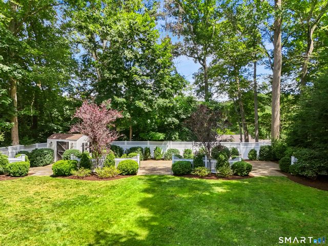 141 Idlewood Drive, Stamford, CT 06905