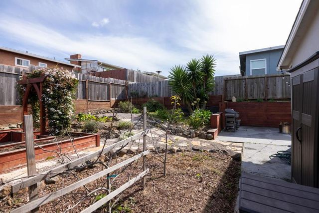 1330 Flores Street, Seaside, CA 93955