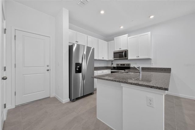 10023 GAZEBO ALLEY, Orlando, FL 32832