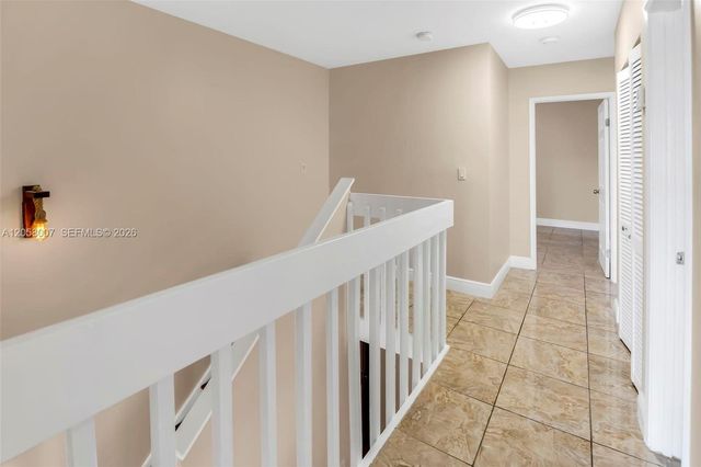 9937 NW 9th St Circle 1219, Miami, FL 33172