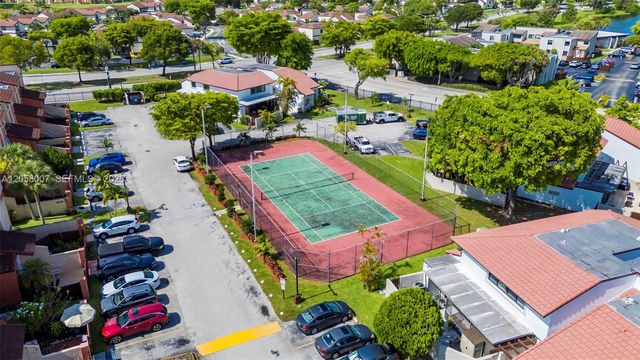 9937 NW 9th St Circle 1219, Miami, FL 33172