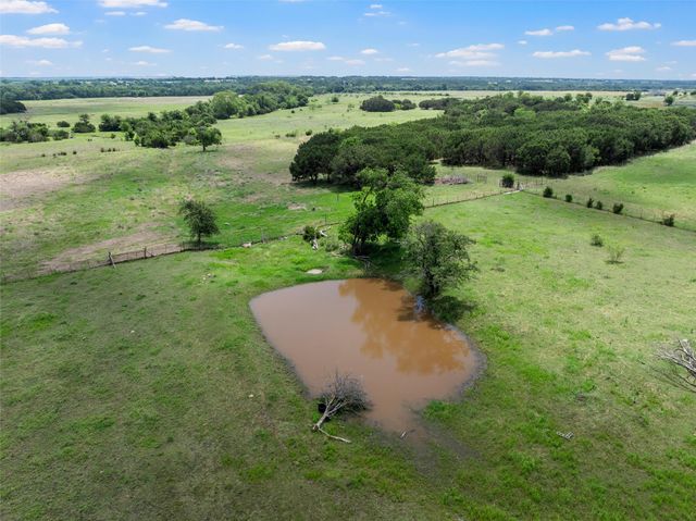 355 Texas 236 Highway, Moody, TX 76557