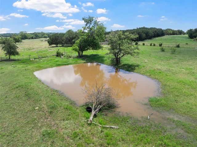 355 Texas 236 Highway, Moody, TX 76557