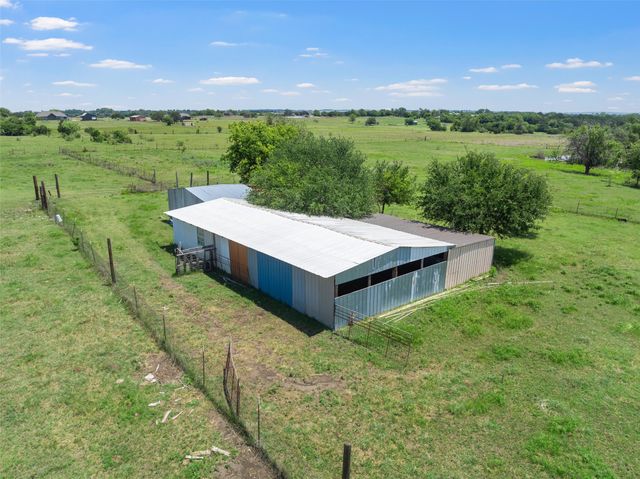355 Texas 236 Highway, Moody, TX 76557