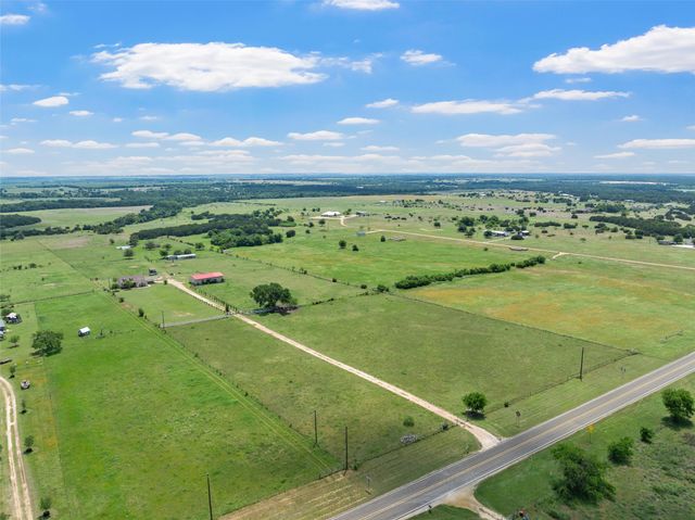 355 Texas 236 Highway, Moody, TX 76557