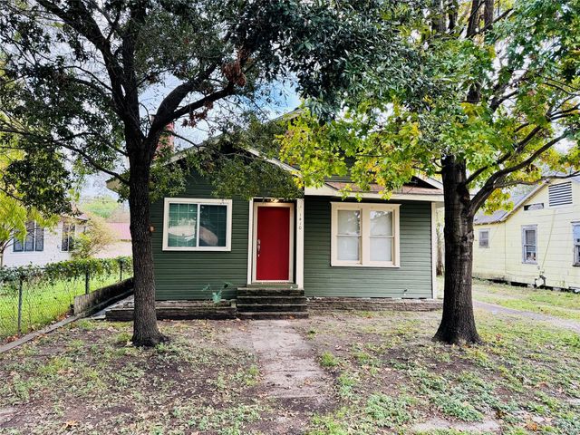 1410 Walton Street, Houston, TX 77009
