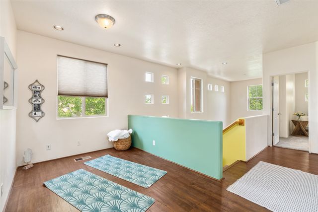 2 Reeds Peak, Santa Fe, NM 87508