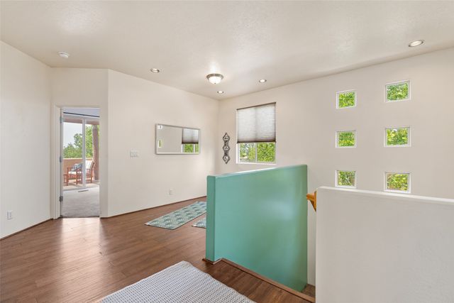 2 Reeds Peak, Santa Fe, NM 87508