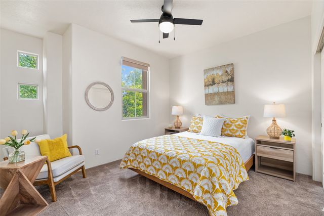 2 Reeds Peak, Santa Fe, NM 87508