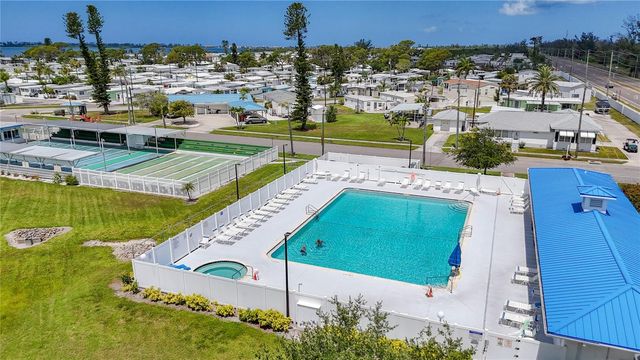 10315 CORTEZ ROAD W 58-3, Bradenton, FL 34210