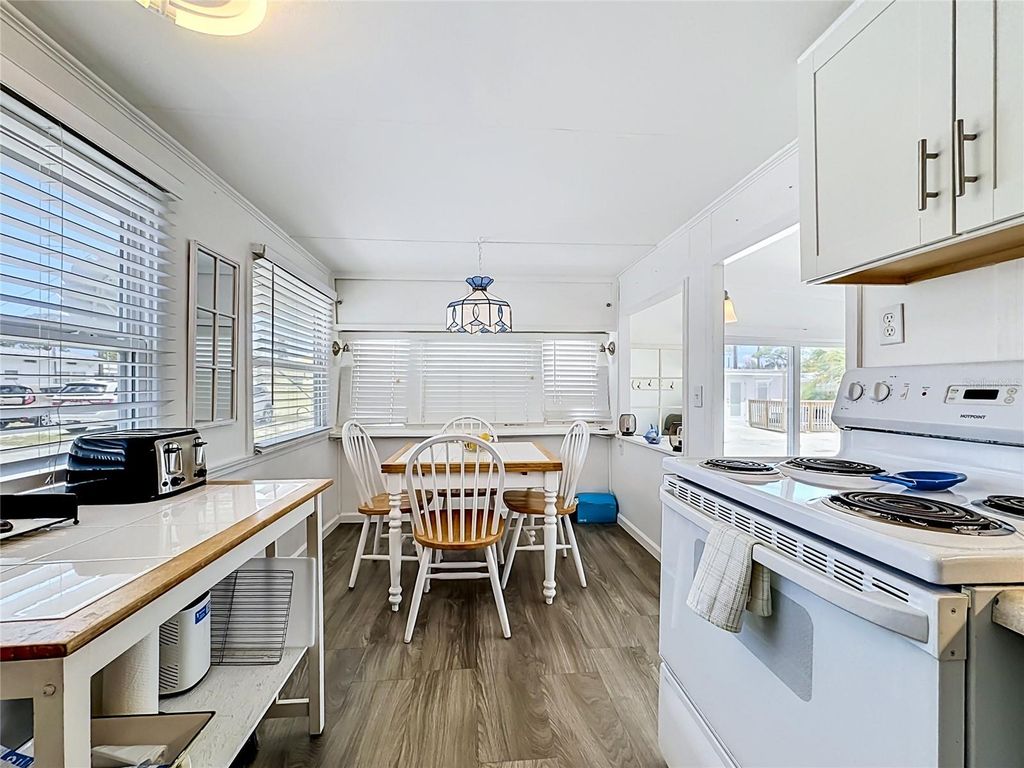 10315 CORTEZ ROAD W 58-3, BRADENTON, FL 34210 — photo 3
