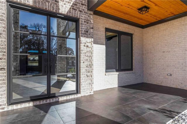 828 Braselton Highway, Lawrenceville, GA 30043