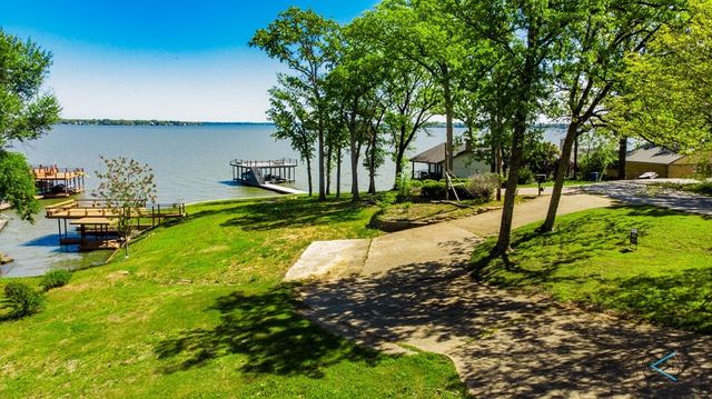 433 Winding Shore Drive, Tool, TX 75143