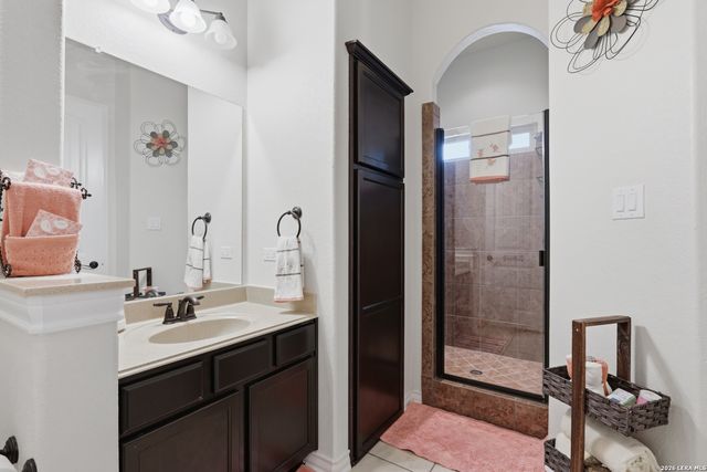 13507 Falls Summit, San Antonio, TX 78245