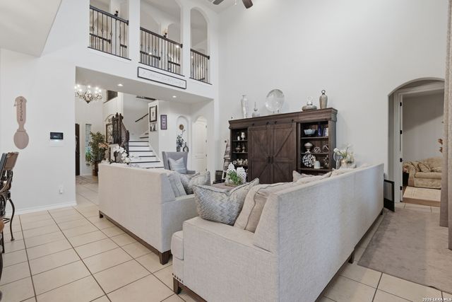 13507 Falls Summit, San Antonio, TX 78245