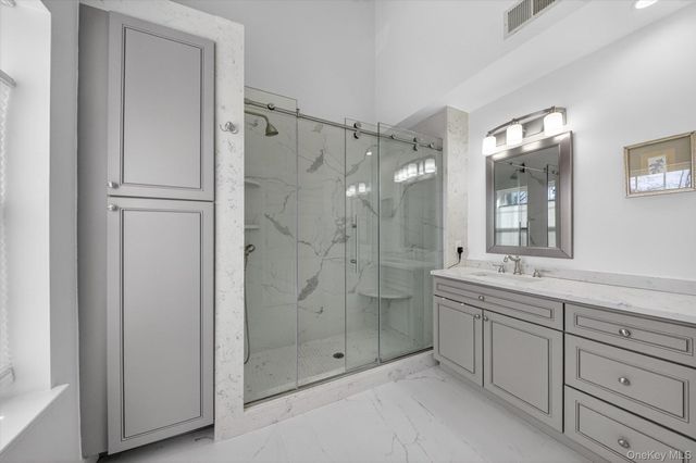 2 Lake Marie Lane, Bedford Hills, NY 10507