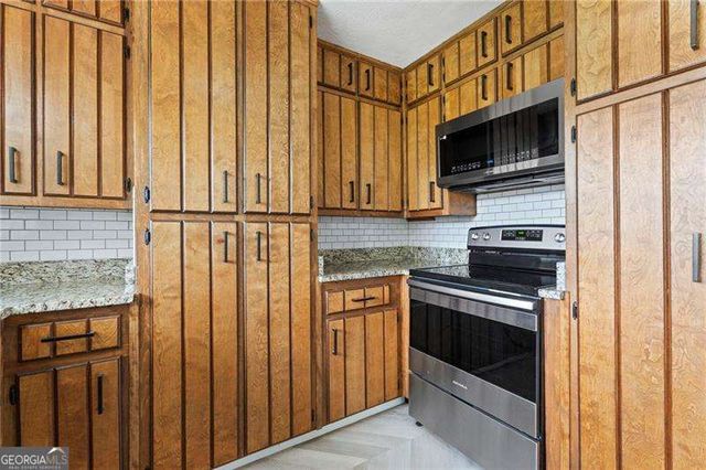 2827 Highway 138 NE, Conyers, GA 30013