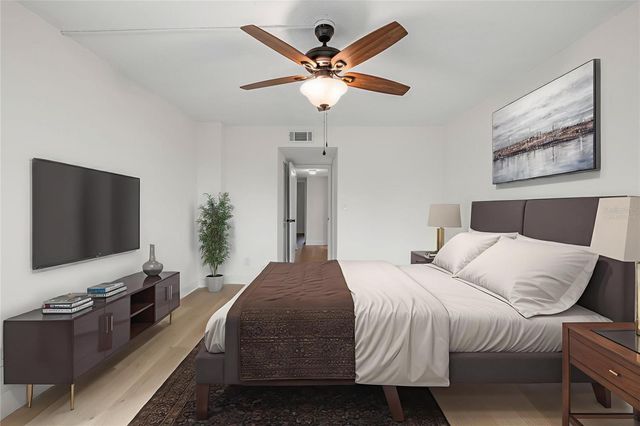 4715 BAY STREET NE 123, St Petersburg, FL 33703