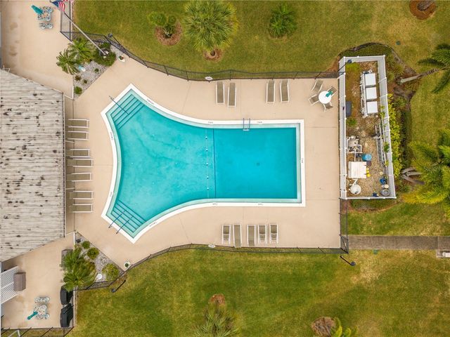 4715 BAY STREET NE 123, St Petersburg, FL 33703