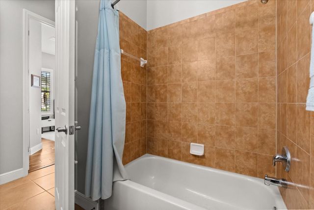 112 LOWER LAKE COURT, Debary, FL 32713