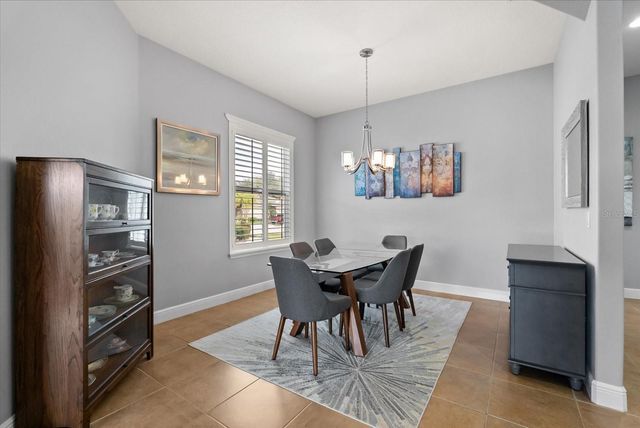 112 LOWER LAKE COURT, Debary, FL 32713