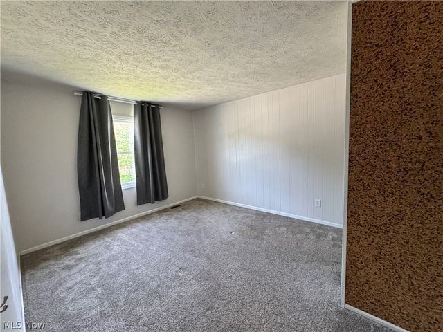 3176 Wexford Boulevard, Stow, OH 44224