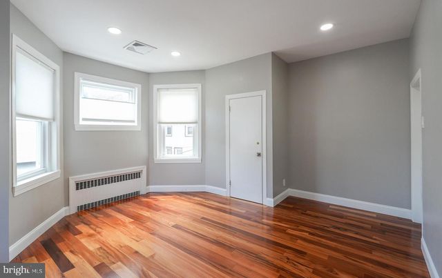 2513 S 19TH ST, Philadelphia, PA 19145