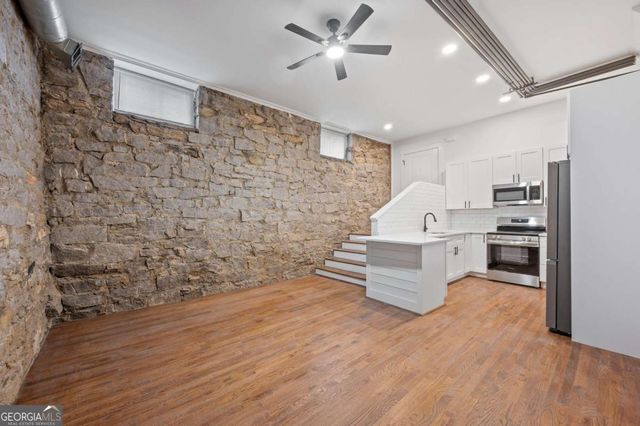 360 Ponce De Leon Avenue NE 15, Atlanta, GA 30308