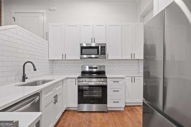 360 Ponce De Leon Avenue NE 15, Atlanta, GA 30308