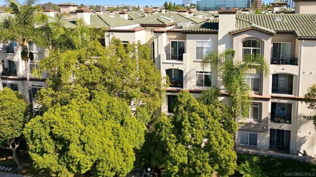 9253 Regents Rd A206, La Jolla, CA 92037