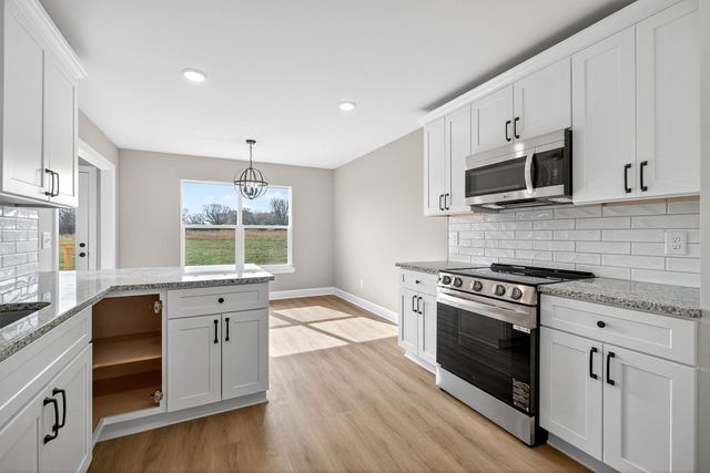 794 C Rody Rd, Mcminnville, TN 37110