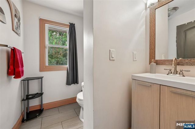382 Amherst Street, East Orange, NJ 07018