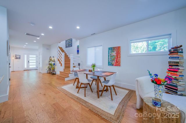 321 Hazel Mill Road, Asheville, NC 28806