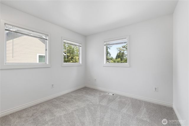 4181 244th Place SE, Sammamish, WA 98029