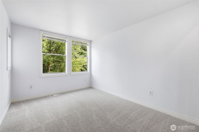 4181 244th Place SE, Sammamish, WA 98029