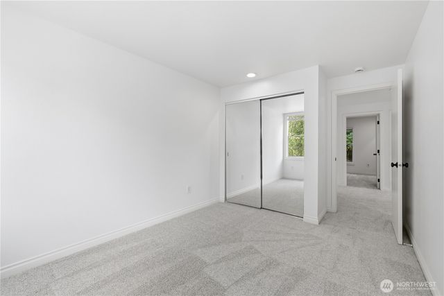 4181 244th Place SE, Sammamish, WA 98029