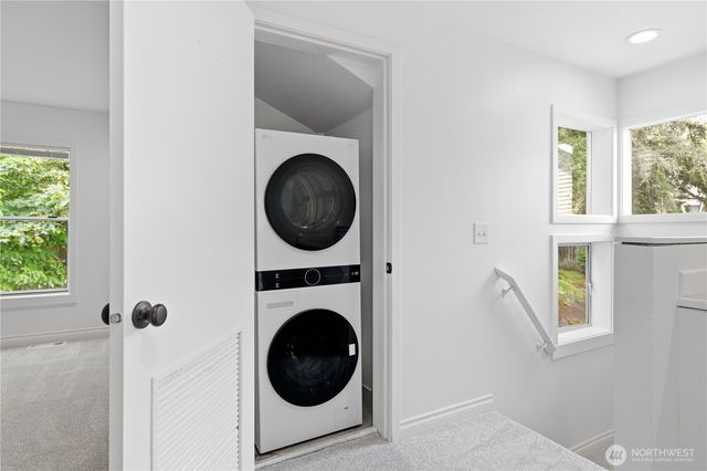 4181 244th Place SE, Sammamish, WA 98029