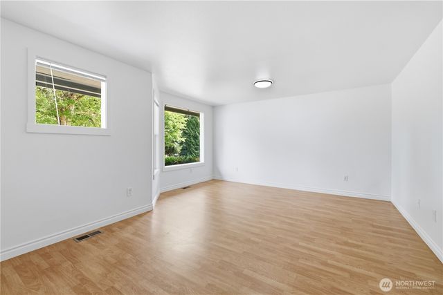 4181 244th Place SE, Sammamish, WA 98029
