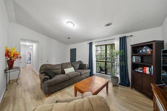 27311 Decker Woods Drive, Magnolia, TX 77354